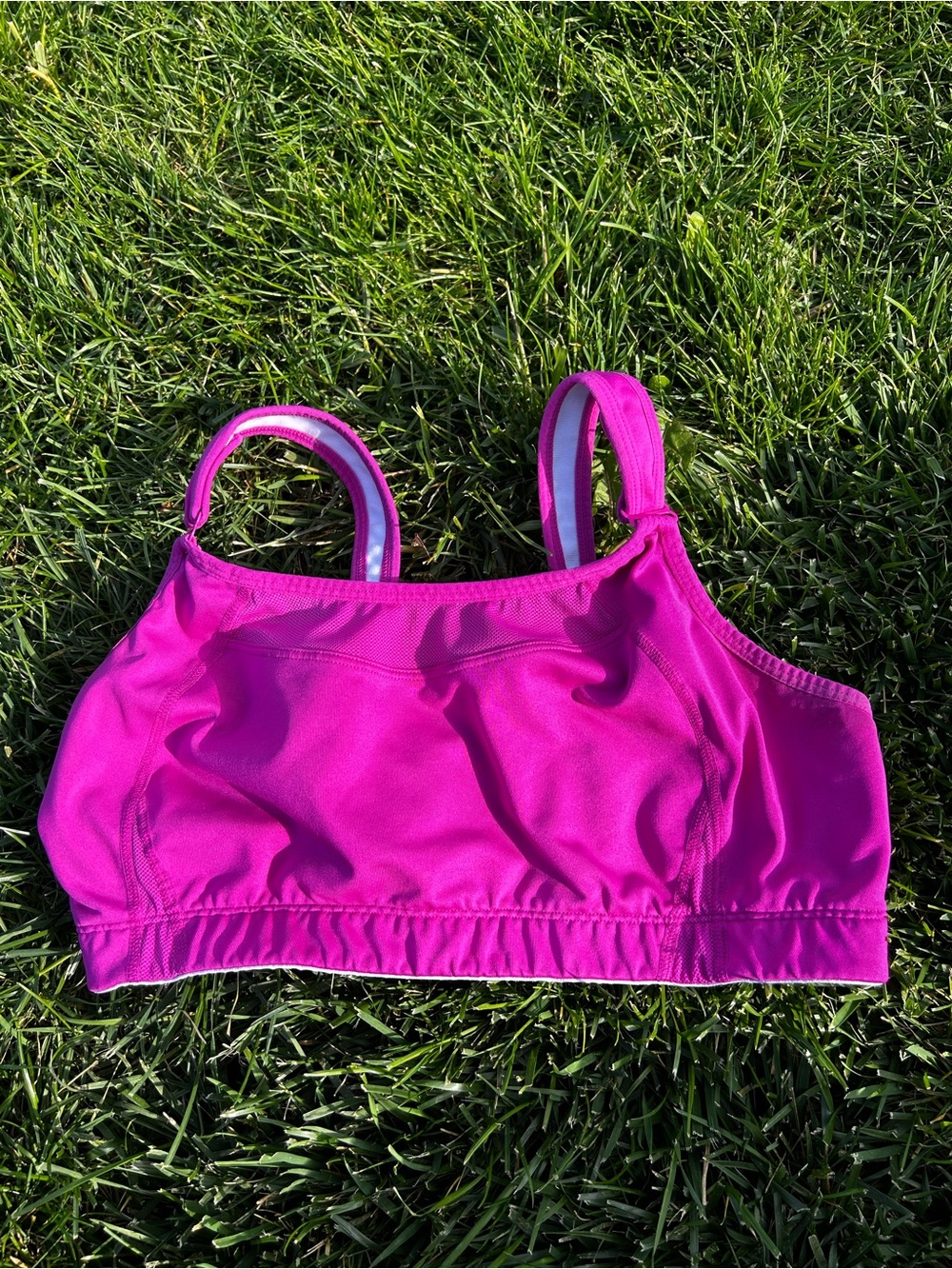 New balance magenta‎ Sports Bra